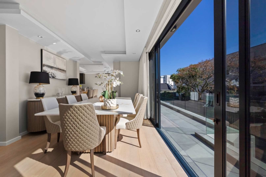 4 Bedroom Property for Sale in Bantry Bay Western Cape